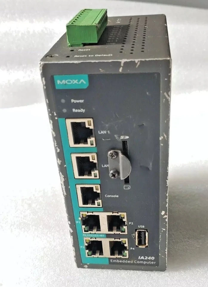 MOXA IA240-LX EMBEDDED COMPUTERQ